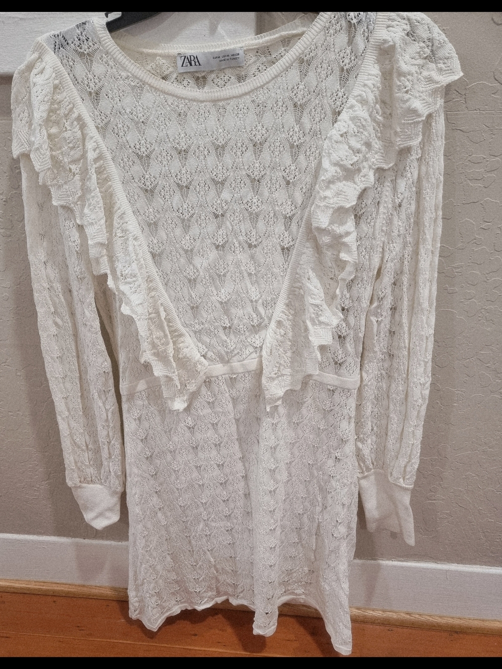 Zara Cream Lace Ruffle Knit Dress